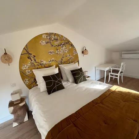 De Charme Avec Jacuzzi 度假居 Mauriac (Aquitaine)